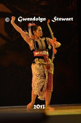 Danced at the Gala Dinner, APEC 2013, Bali, Indonesia,
Photographed by Gwendolyn Stewart, c. 2013; All Rights Reserved